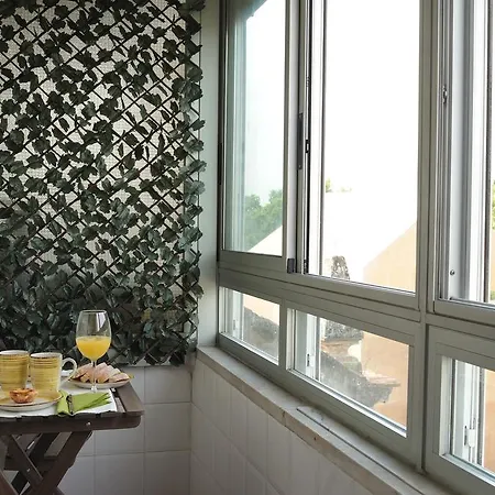 Resting Points - Laranjeiras Apartman Lisboa